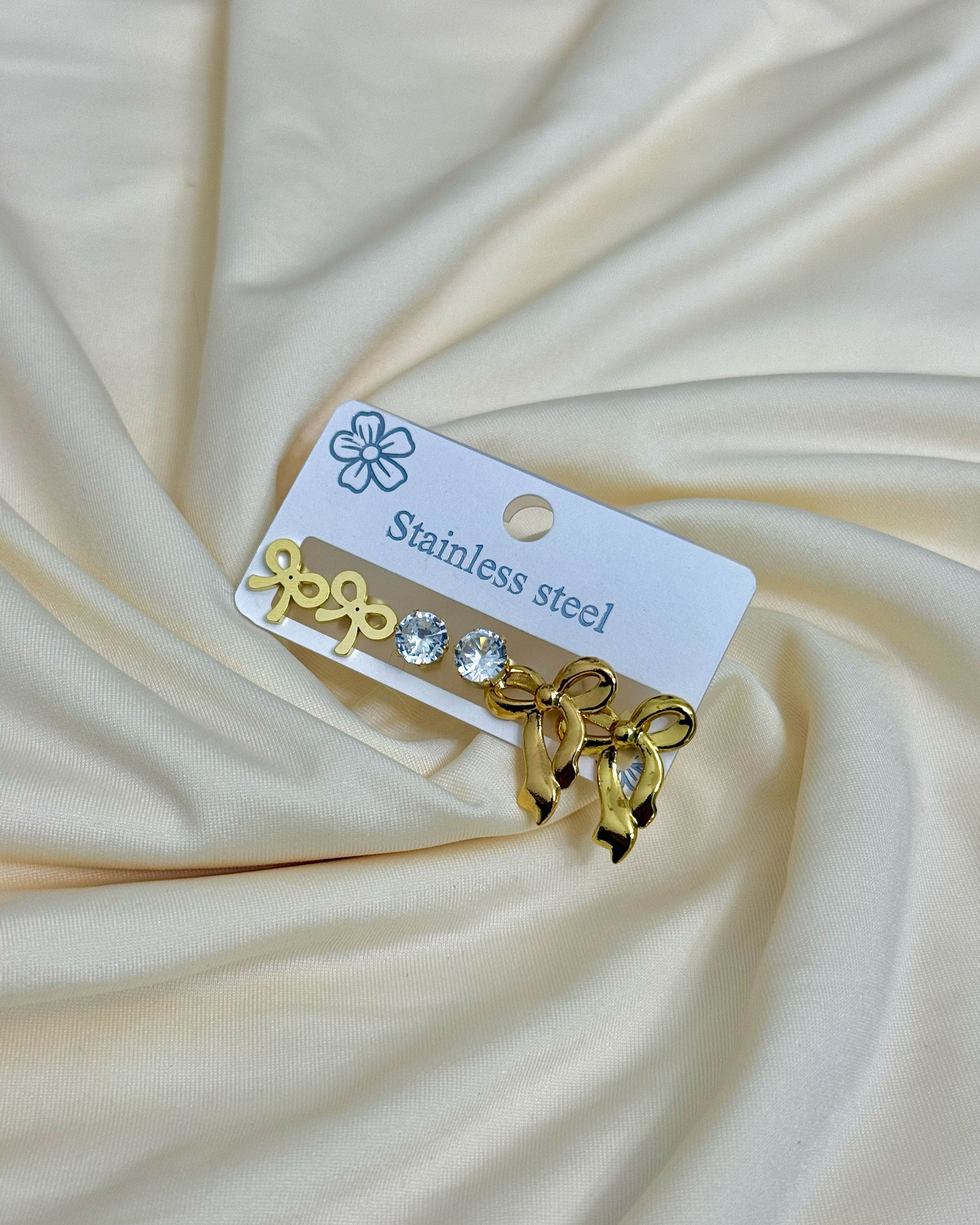 Bow Stud Set