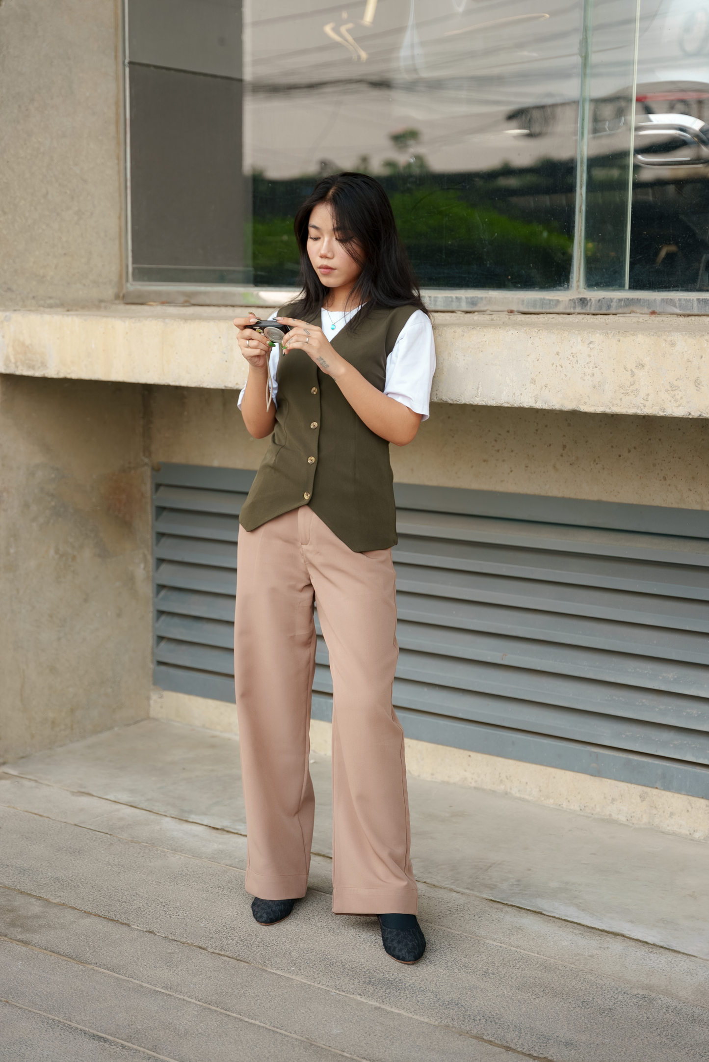 Pleated High Waist - Straight Leg Pants For Women -  Light Brown