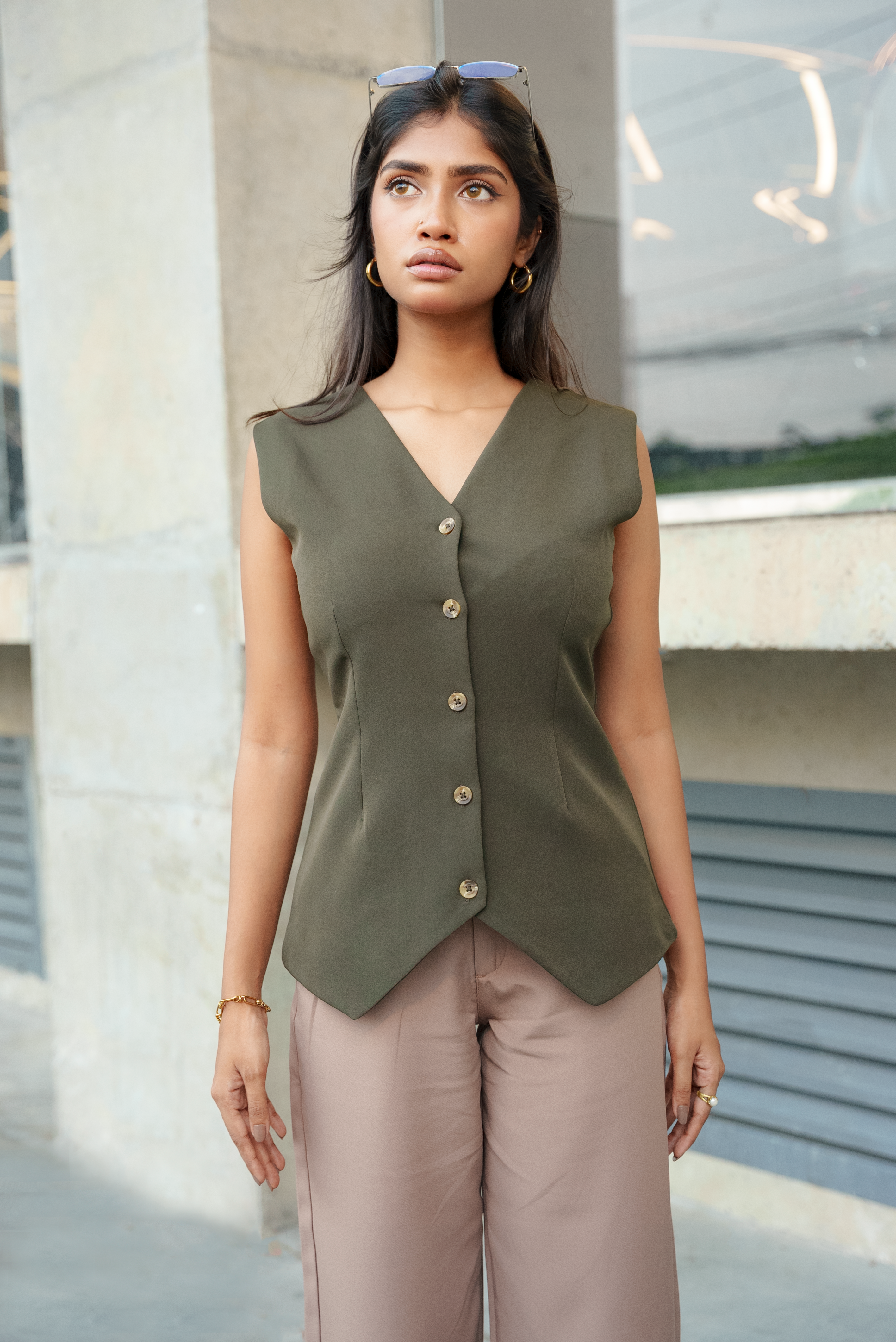 মহিলাদের জন্য ভেস্ট - অলিভ ওয়েস্ট কোট