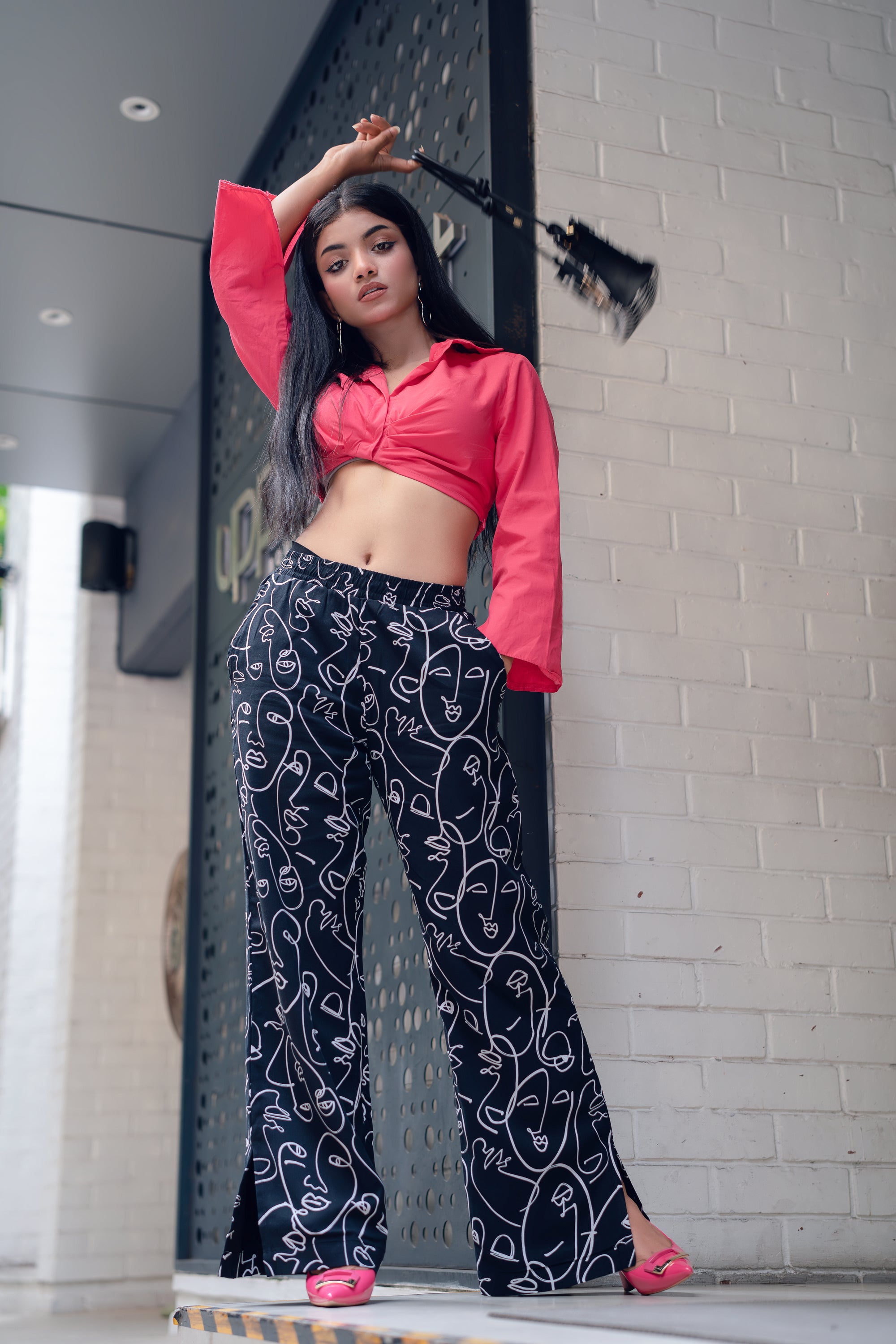 Linear Arts - Co-ord Set - Black