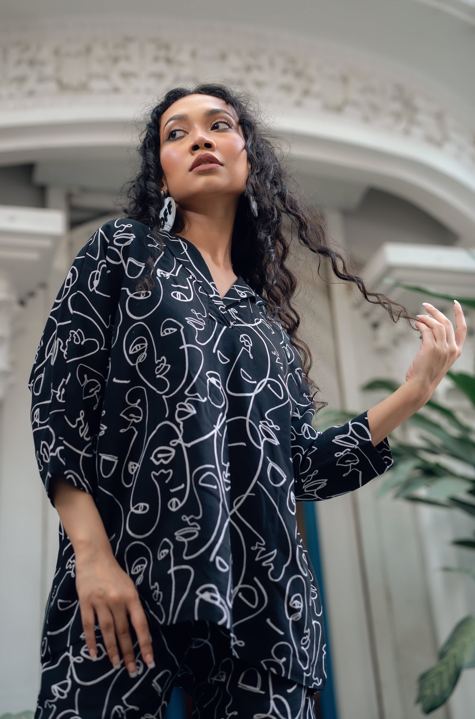 Linear Arts - Collared Top - Black