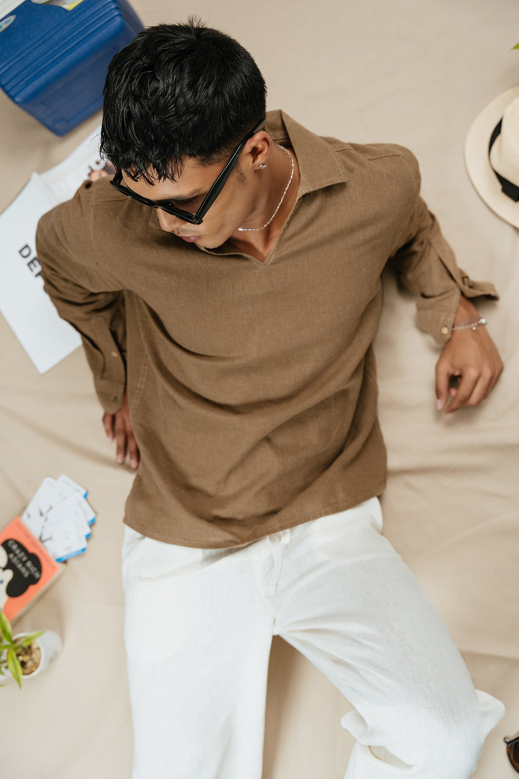 Amalfi Popover Shirt - Linen Effect V-Placket For Men - Wood Brown