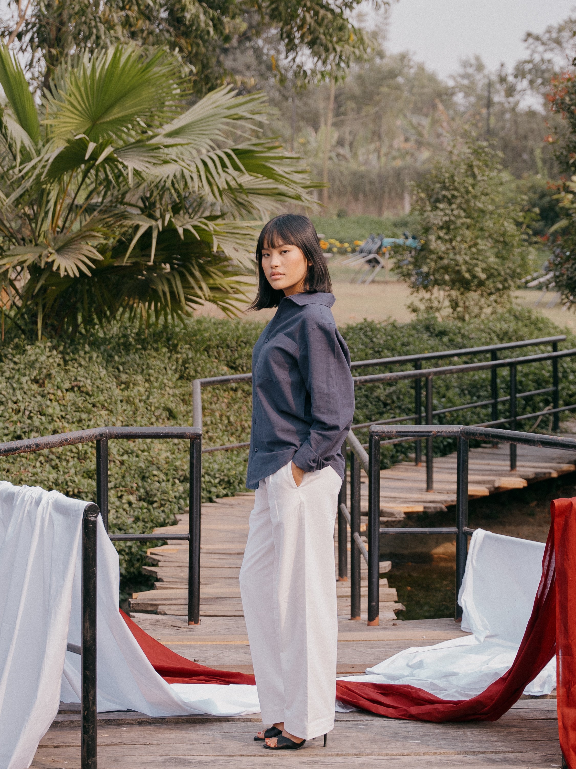 The European Collar - Linen - Long Sleeve Shirt - Blue - Unisex