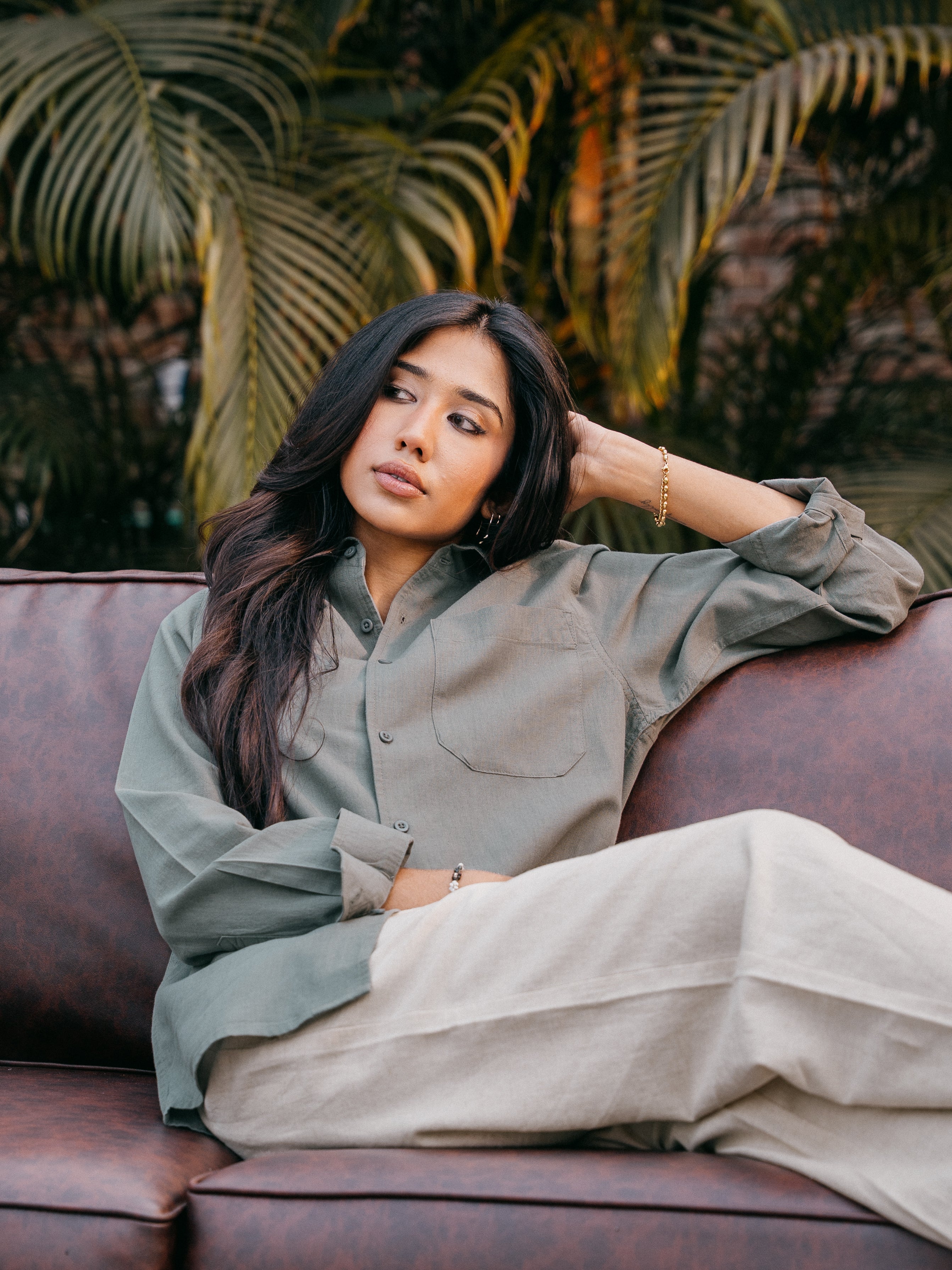 The European Collar - Linen Effect - Long Sleeve Shirt - Light Olive - Unisex