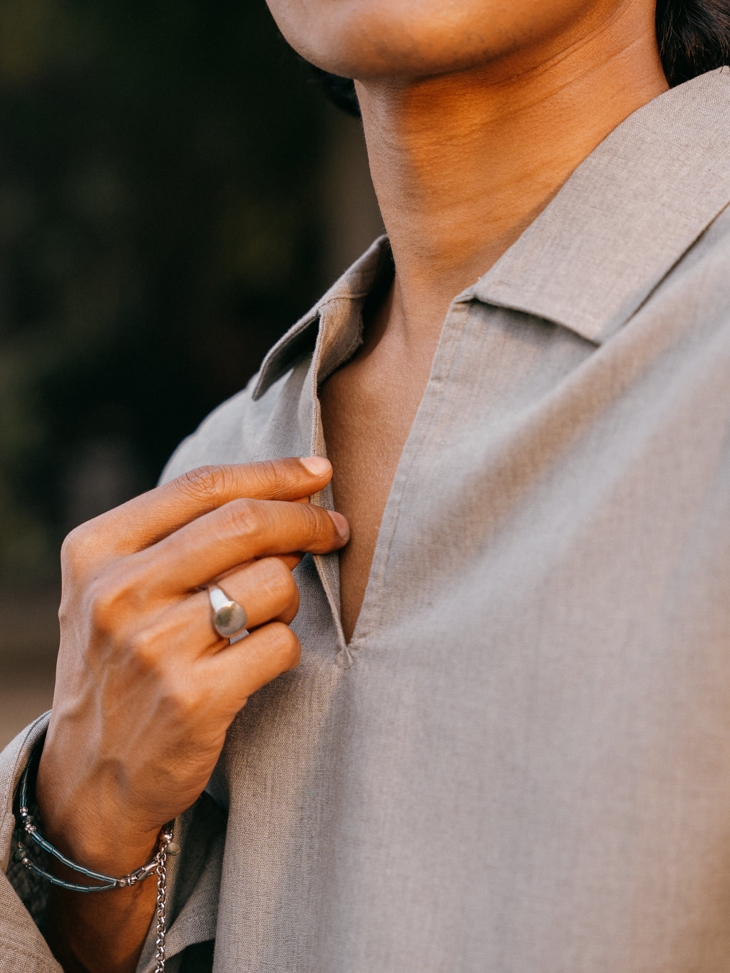 The Amalfi Shirt - Linen V-Placket For Men - Moss Green