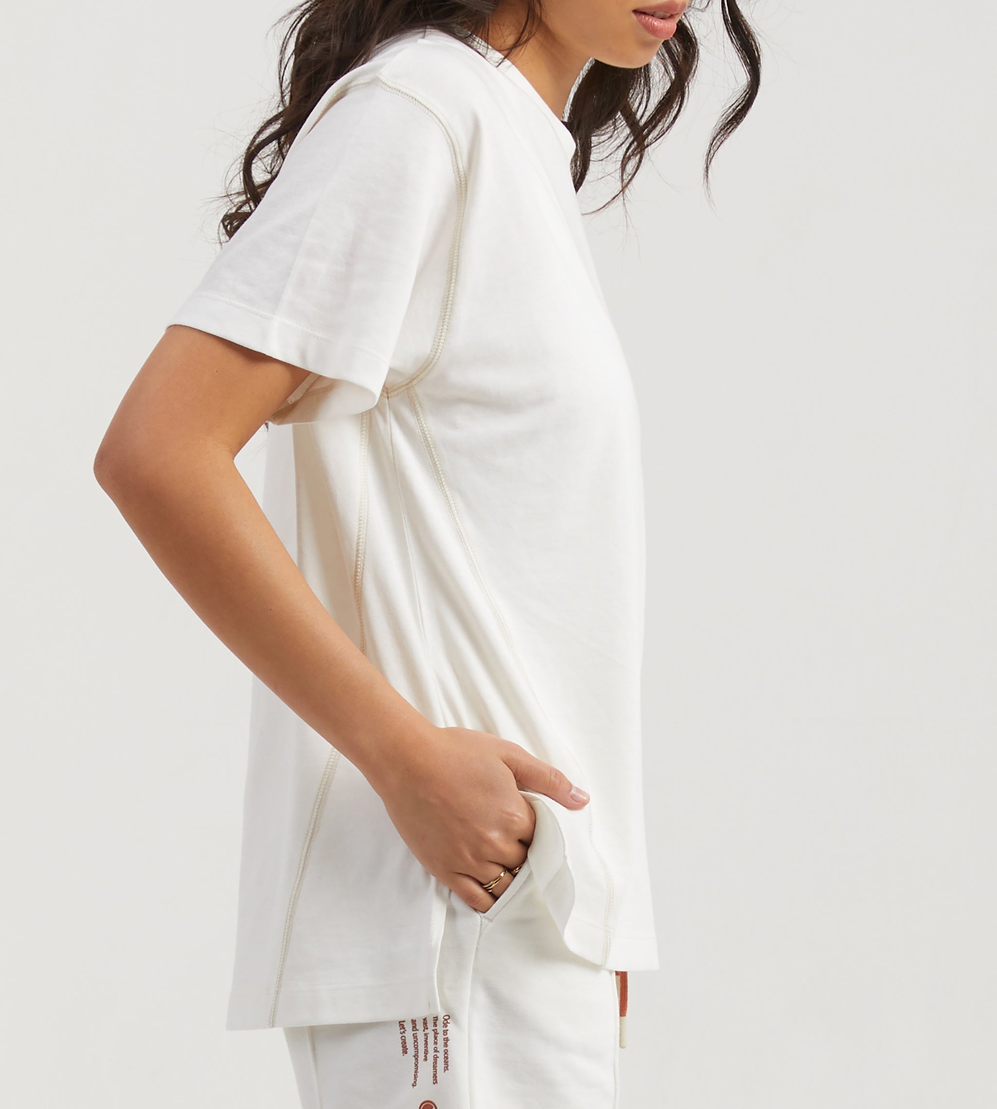 Willow Women's T-shirt - Vintage White