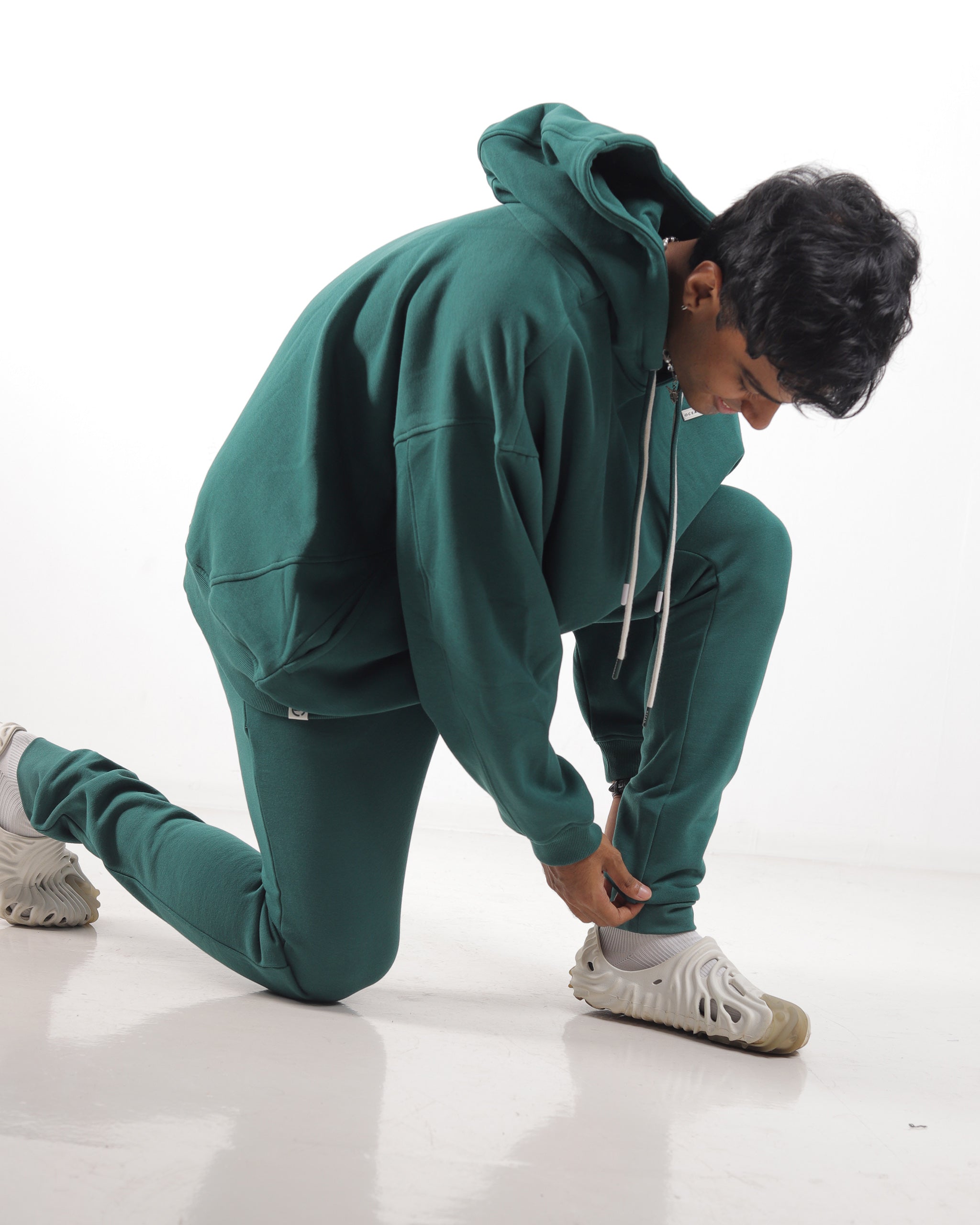 Cactus Baggy Sweatpants for Men - Botanical Green