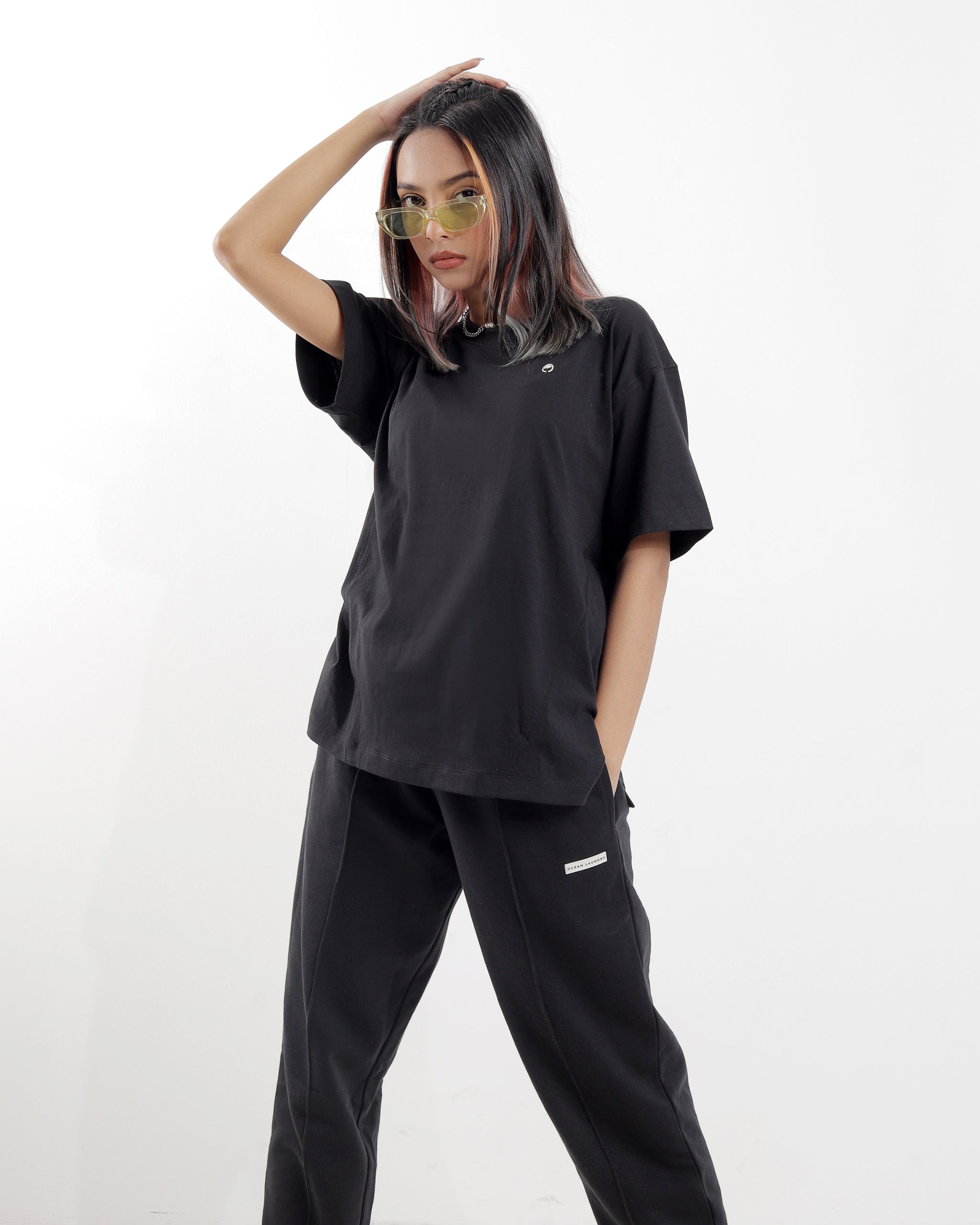 Willow Women's T-shirt - Black