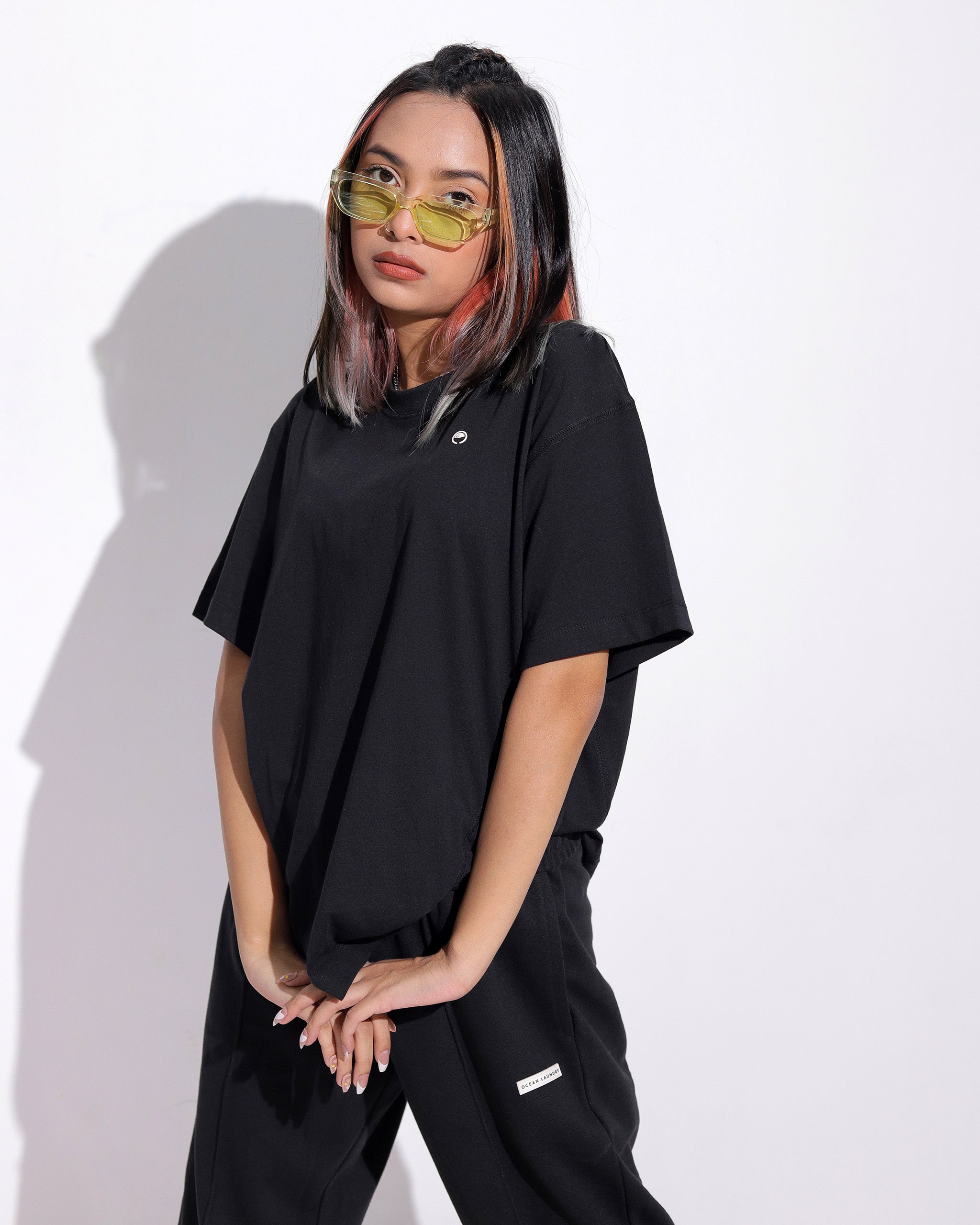 Willow Women's T-shirt - Black