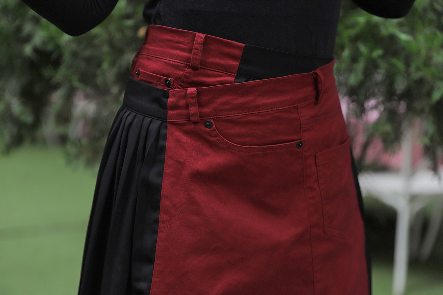 Gemini Partly pleated black Georgette skirt 6